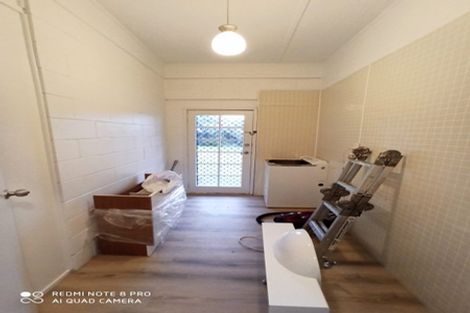 Photo of property in 12 Colwill Road, Massey, Auckland, 0614