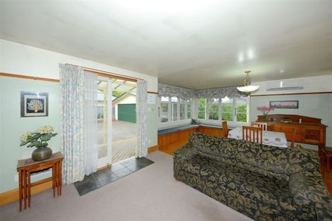 Photo of property in 90 Palatine Terrace, Saint Martins, Christchurch, 8022