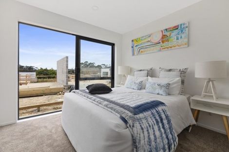 Photo of property in 30 Waihou Crescent, Albany Heights, Auckland, 0632