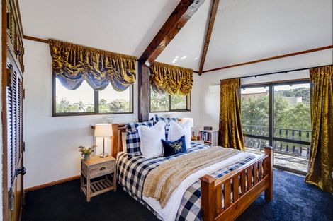 Photo of property in 74 Le Quesne Road, Bay View, Napier, 4104