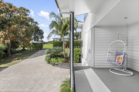 Photo of property in 17 Mayfair Crescent, Mairangi Bay, Auckland, 0630