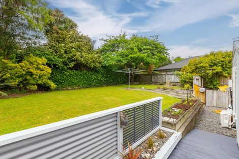 Photo of property in 17a Matenga Street, Waikanae, 5036