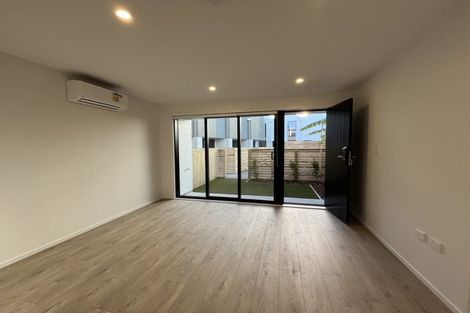 Photo of property in 12/39 Pakuranga Road, Pakuranga, 2010