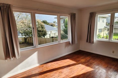 Photo of property in 8 Alston Avenue, Kelston, Auckland, 0602