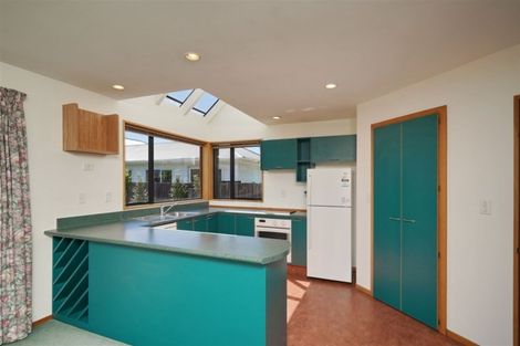 Photo of property in 16 Cardiff Avenue, Somerfield, Christchurch, 8024