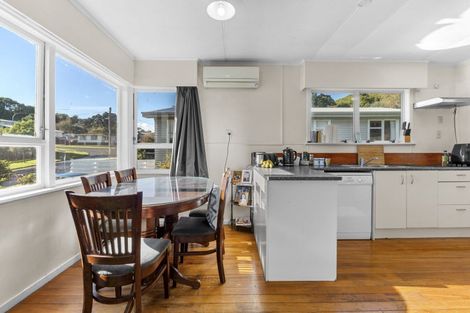 Photo of property in 26 Whakawhiti Street, Marfell, New Plymouth, 4310