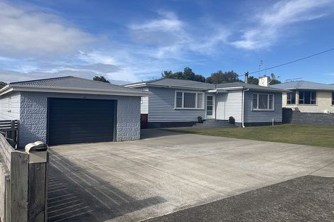 Photo of property in 5 Page Street, Stratford, 4332