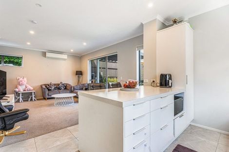 Photo of property in 11 Rangitamiro Place, Hobsonville, Auckland, 0616