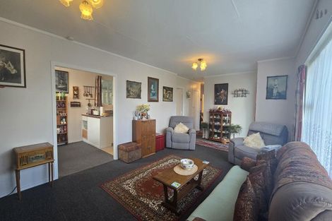 Photo of property in 8 Kent Street, Tokoroa, 3420