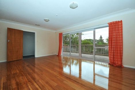 Photo of property in 20 Matipo Road, Te Atatu Peninsula, Auckland, 0610