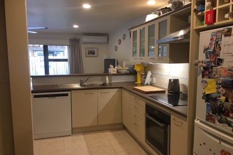 Photo of property in 7/17 Harbour View Road, Te Atatu Peninsula, Auckland, 0610