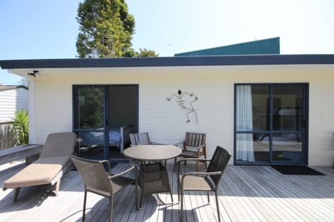 Photo of property in 19 Pitkethley Circle, Pauanui, Hikuai, 3579