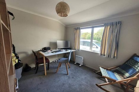 Photo of property in 2 Sam Meads Way, Greytown, 5712