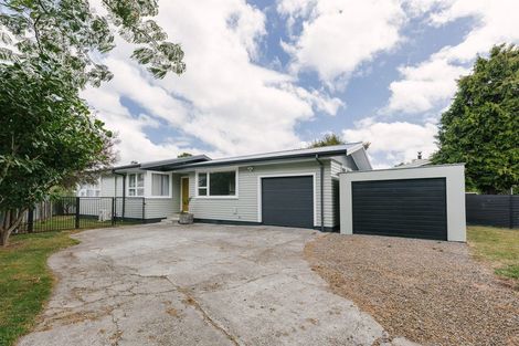 Photo of property in 190 Milson Line, Milson, Palmerston North, 4414