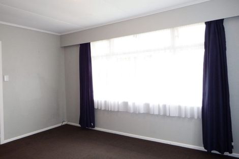 Photo of property in 1 Oaklea Avenue, Marton, 4710