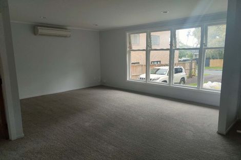Photo of property in 38 Kervil Avenue, Te Atatu Peninsula, Auckland, 0610