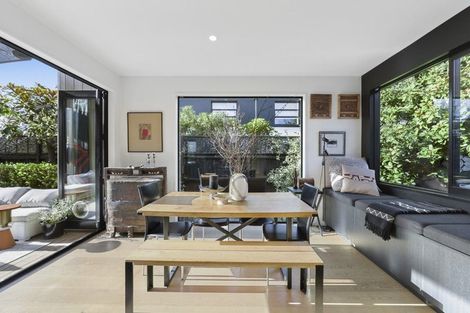 Photo of property in 34 Fendalton Road, Fendalton, Christchurch, 8014