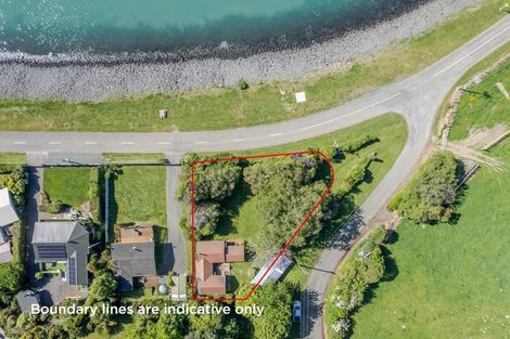 Photo of property in 4 Cemetery Road, Wainui, French Farm, 7582