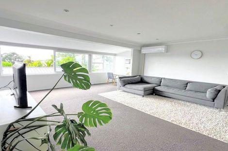 Photo of property in 2/11 Sanders Avenue, Takapuna, Auckland, 0622