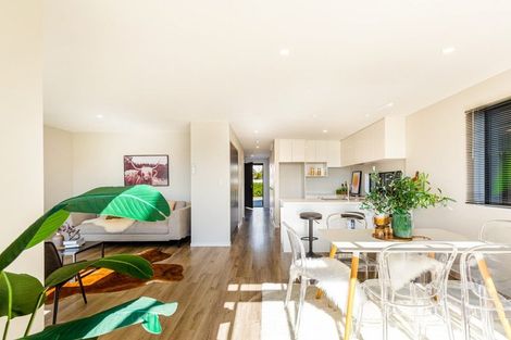 Photo of property in 9 Irving Place, Hobsonville, Auckland, 0616