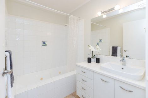 Photo of property in 104c Lake Road, Frankton, Hamilton, 3204