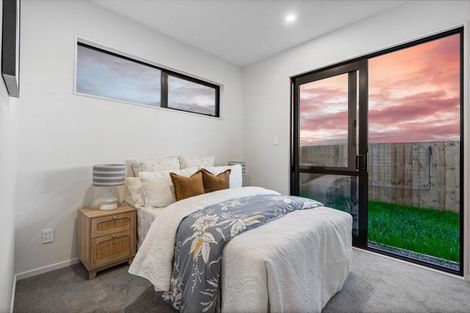 Photo of property in 196 Henwood Road, Westgate, 0814
