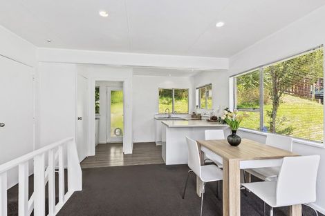 Photo of property in 1b Sandhurst Way, Crofton Downs, Wellington, 6035
