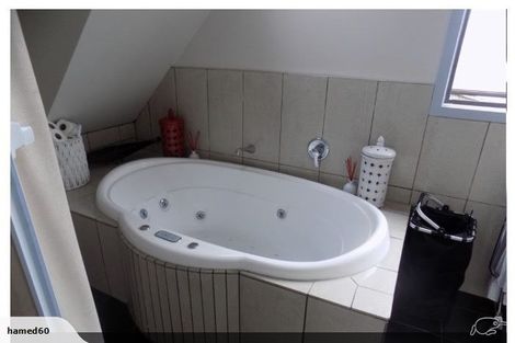 Photo of property in 8 Claret Place, Henderson, Auckland, 0612