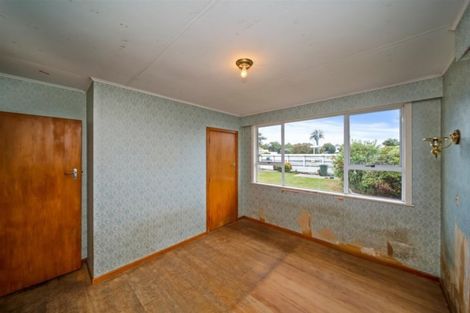 Photo of property in 15 Hunter Street, Hawera, 4610