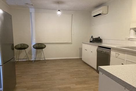 Photo of property in 18 Selwyn Street, Somerfield, Christchurch, 8024