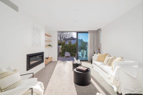 Photo of property in 140b Glandovey Road, Strowan, Christchurch, 8052