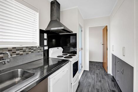 Photo of property in 6 Manuka Place, Hawera, 4610