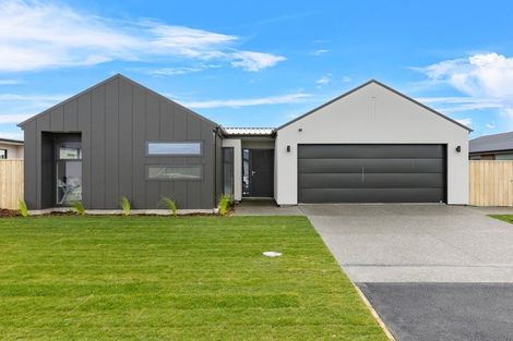 Photo of property in 11 Coney Place, Rolleston, 7614