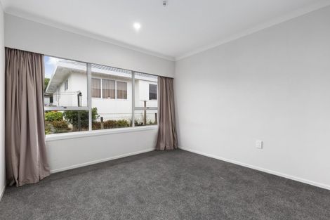 Photo of property in 2c Grierson Place, Pukekohe, 2120