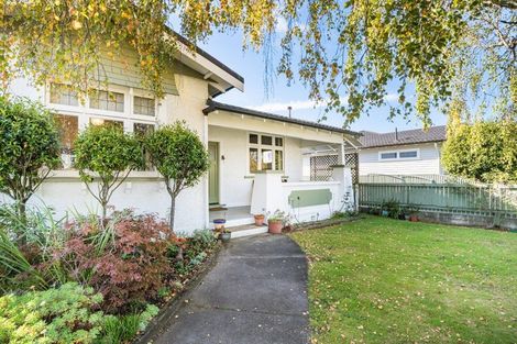 Photo of property in 7 Albert Street, Palmerston North, 4414