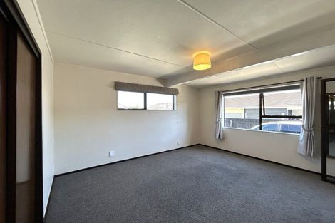 Photo of property in 2/17 Ranui Road, Stoke, Nelson, 7011