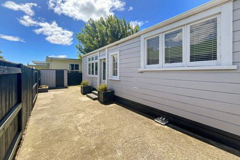 Photo of property in 92a Milson Line, Milson, Palmerston North, 4414