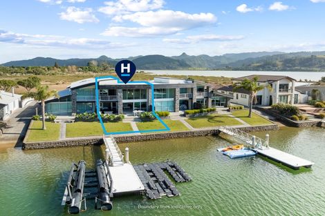 Photo of property in 162a Waterways Parade, Pauanui, Hikuai, 3579