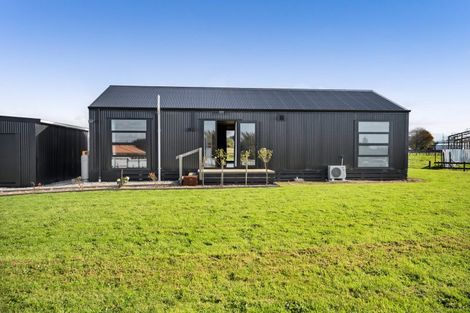 Photo of property in 13 Kelly Street, Midhirst, Stratford, 4394