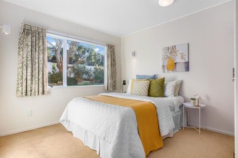 Photo of property in 1 Lakeside Villas, Whitby, Porirua, 5024
