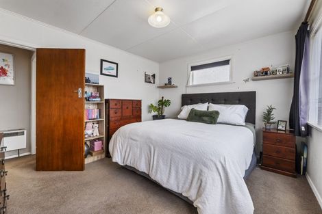 Photo of property in 162 Waihi Road, Hawera, 4610