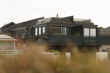 Photo of property in 124b Marine Parade, Mount Maunganui, 3116