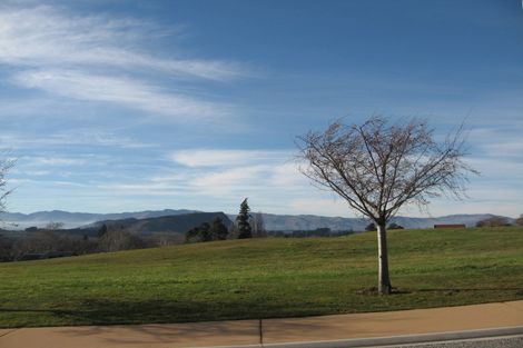 Photo of property in 1 Elderberry Crescent, Wanaka, 9305