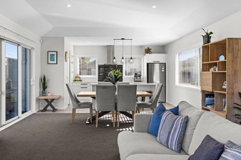 Photo of property in 5 Mckay Close, Frimley, Hastings, 4120