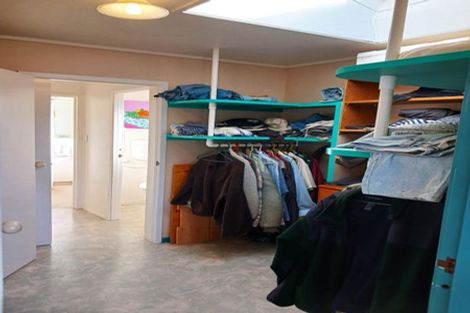 Photo of property in 67 Cable Bay Block Road, Cable Bay, 0420