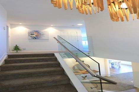 Photo of property in 104 Fairview Avenue, Fairview Heights, Auckland, 0632