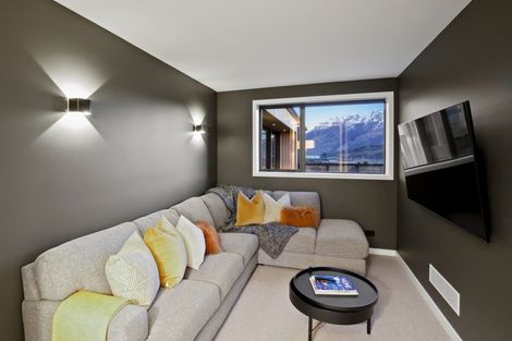 Photo of property in 4 Mckellar Drive, Jacks Point, Queenstown, 9371