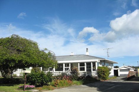 Photo of property in 412 Main Road Stoke, Stoke, Nelson, 7011