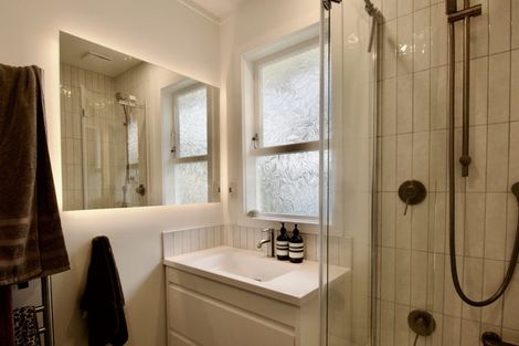 Photo of property in 130 Canongate Street, Birkdale, Auckland, 0626