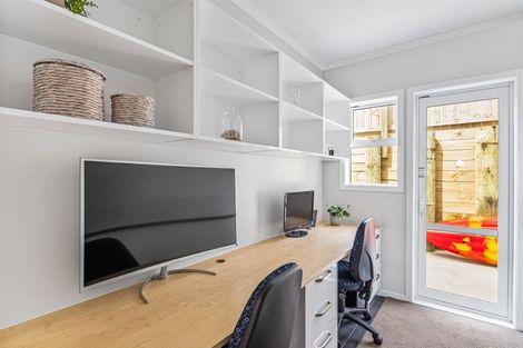 Photo of property in 4 Crompton Avenue, Churton Park, Wellington, 6037